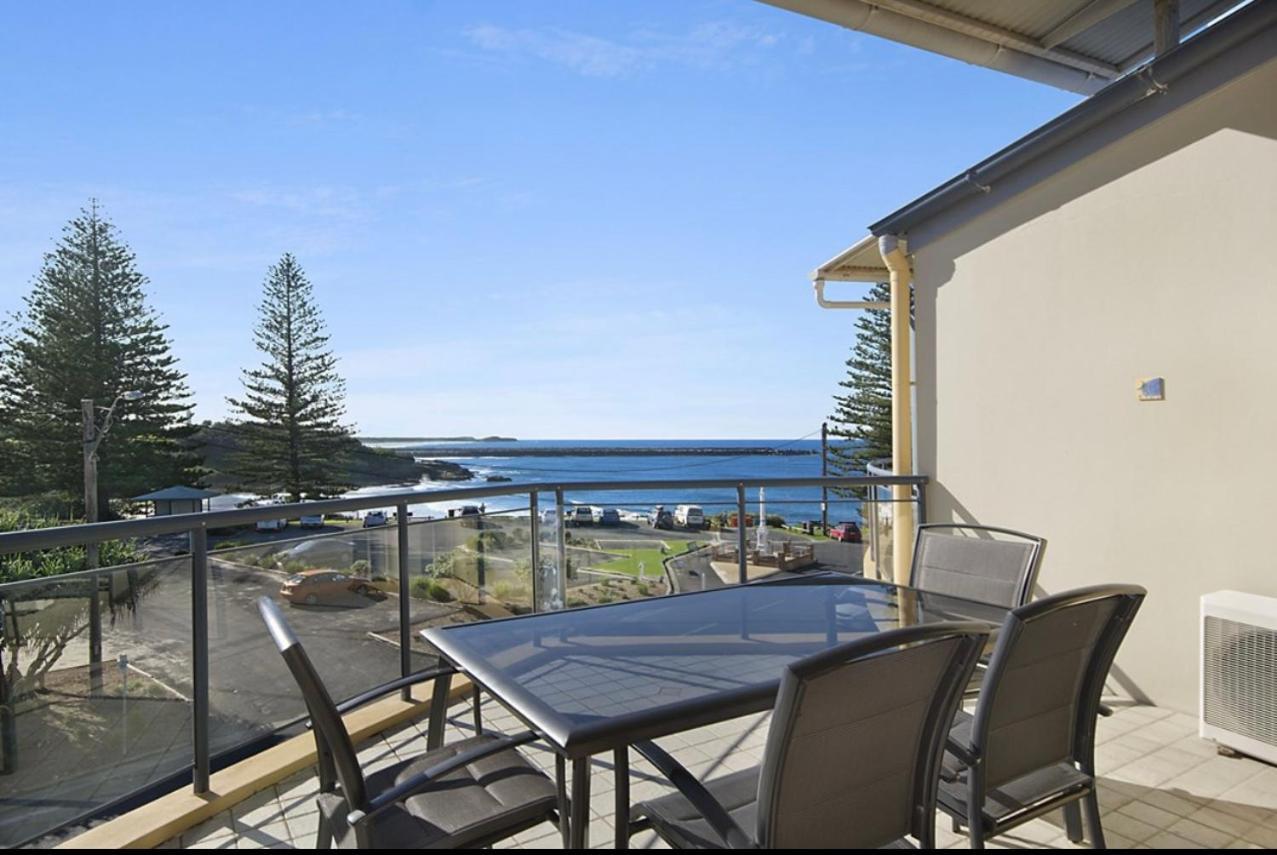 The Cove Yamba Aparthotel Exterior photo