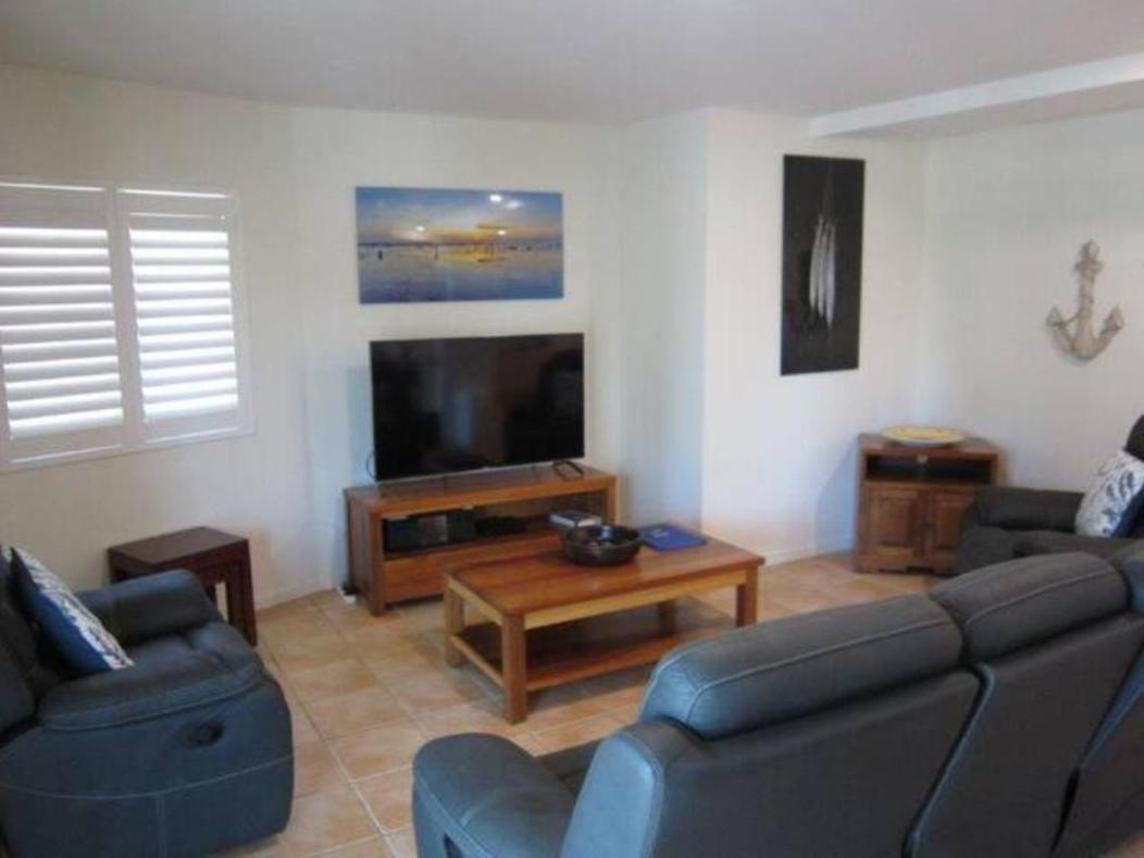 The Cove Yamba Aparthotel Exterior photo
