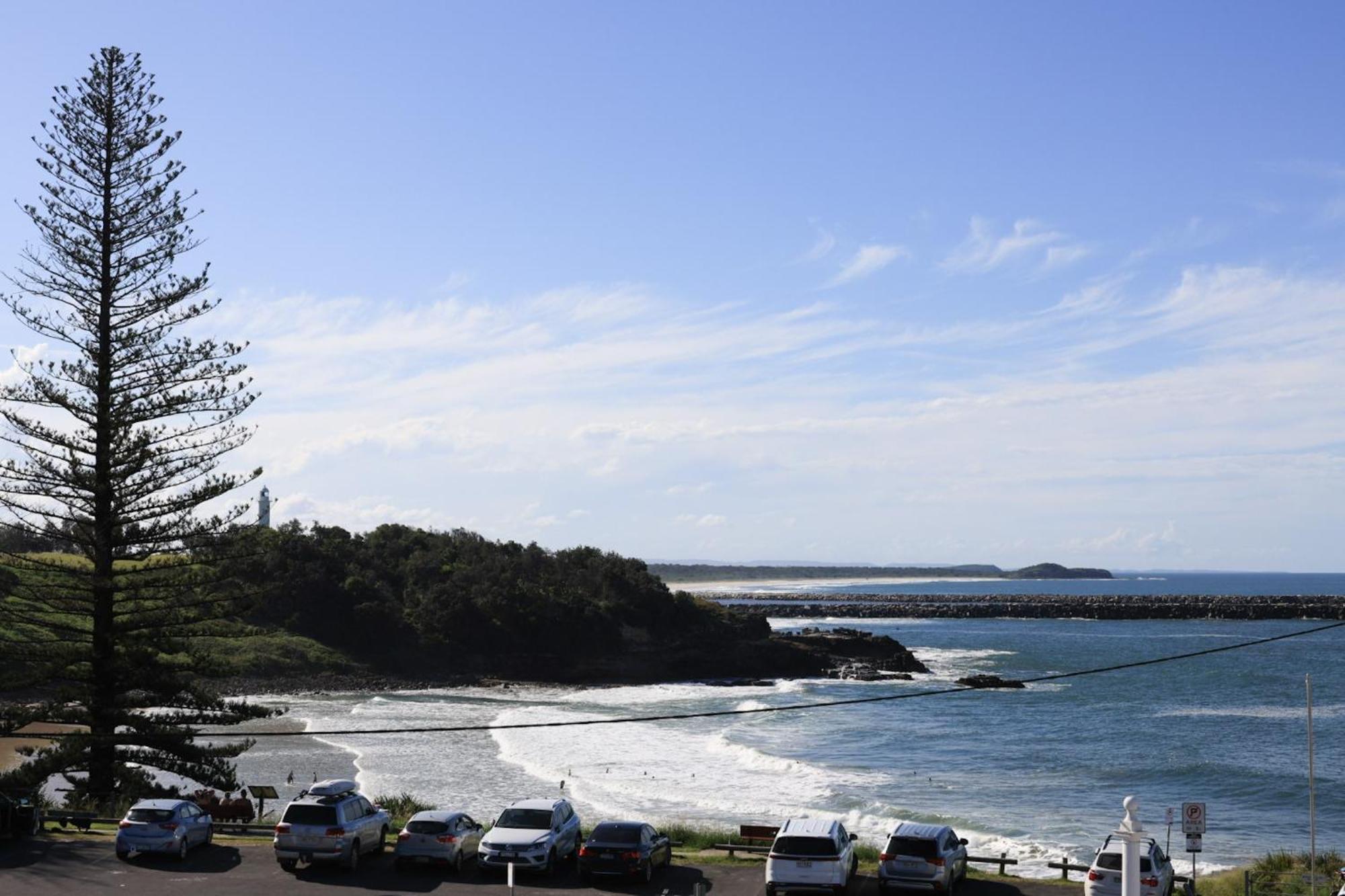 The Cove Yamba Aparthotel Exterior photo