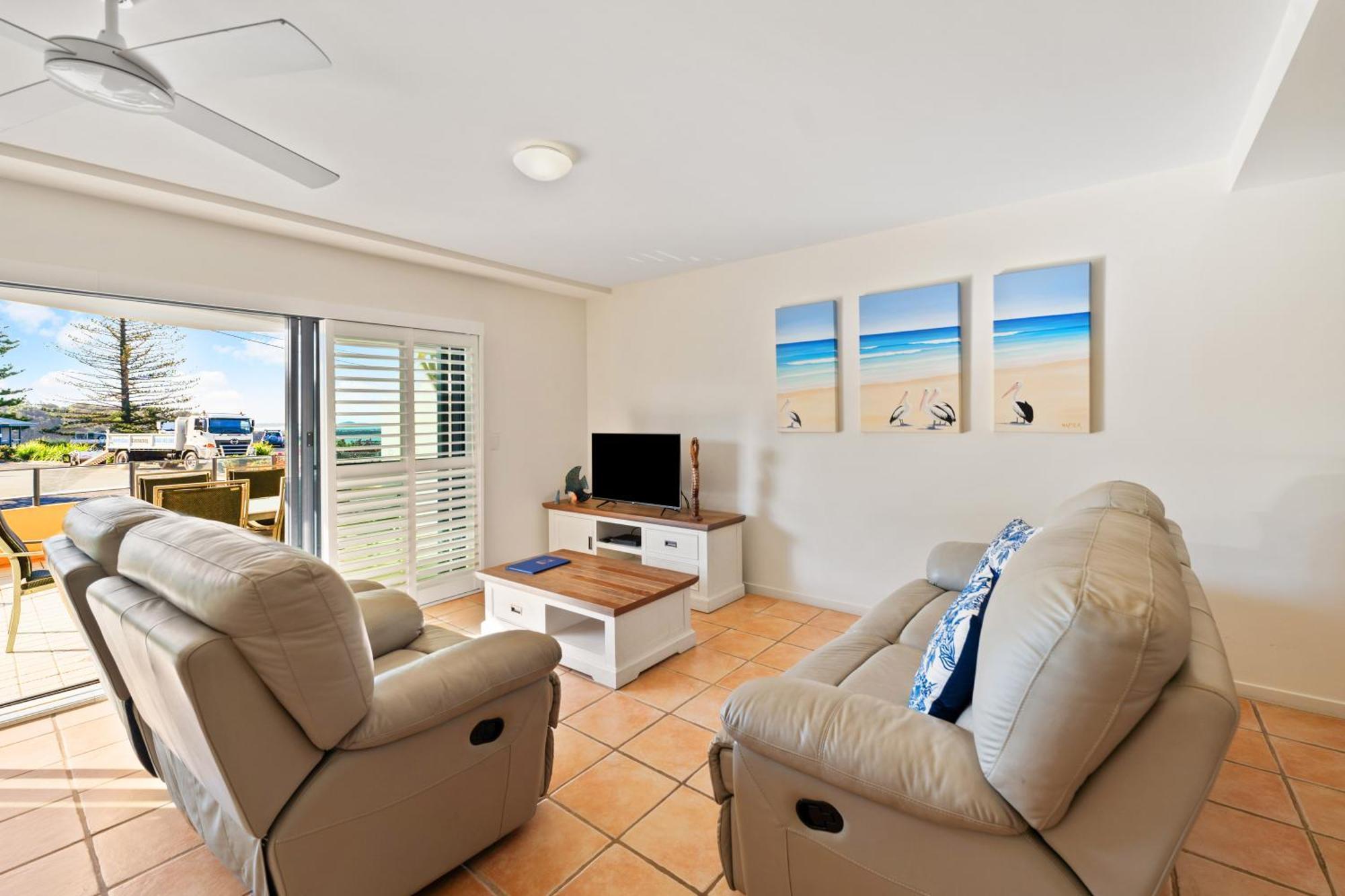 The Cove Yamba Aparthotel Exterior photo